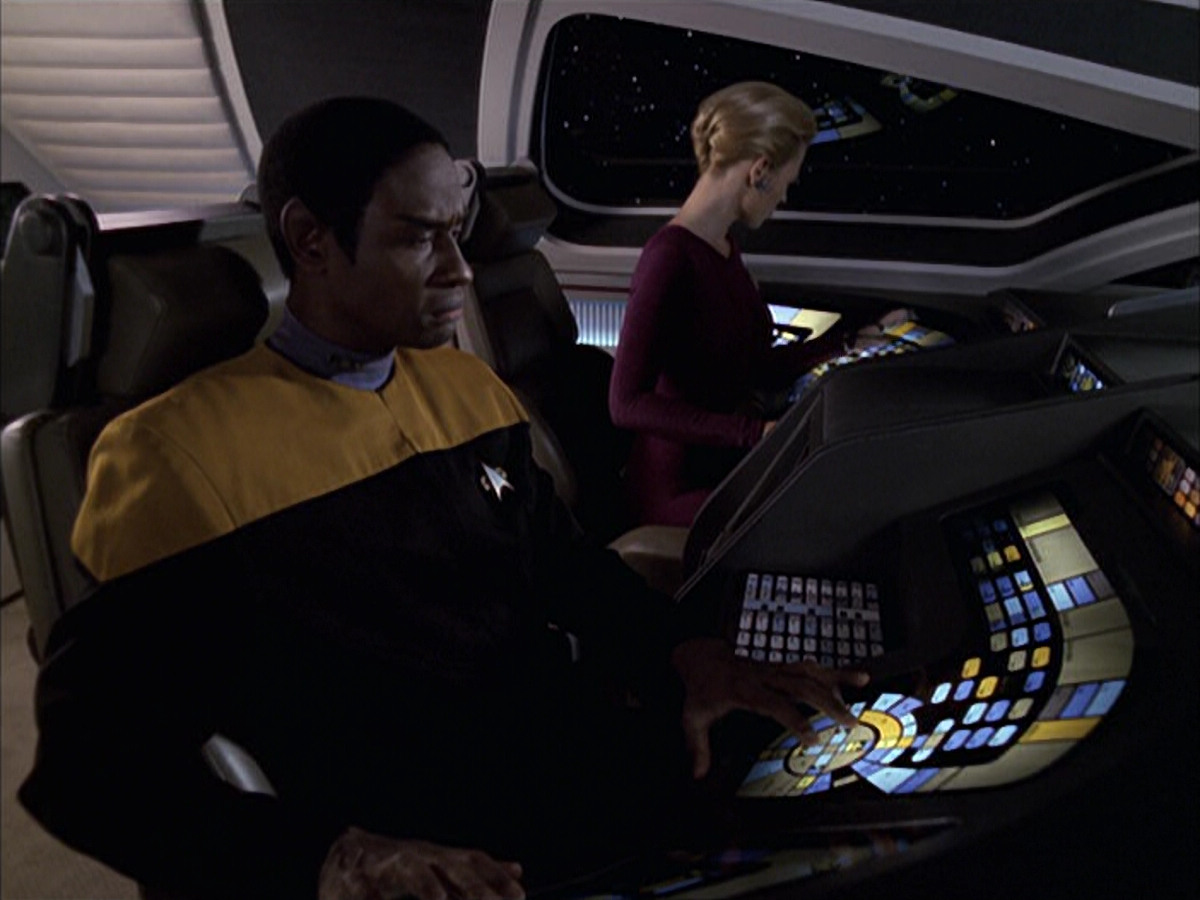 extant_StarTrek_VOY_6x15-Tsunkatse_00847.jpg