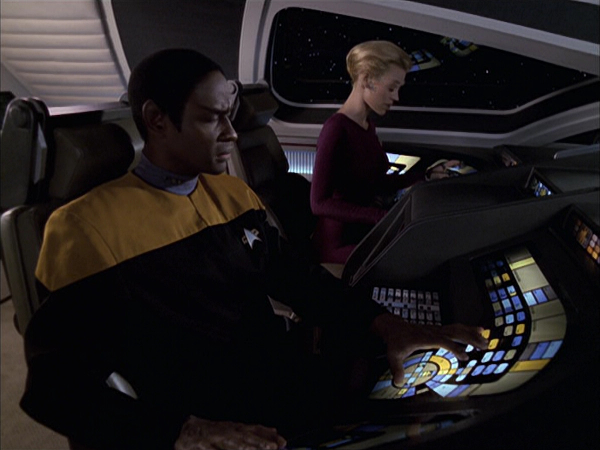 extant_StarTrek_VOY_6x15-Tsunkatse_00857.jpg