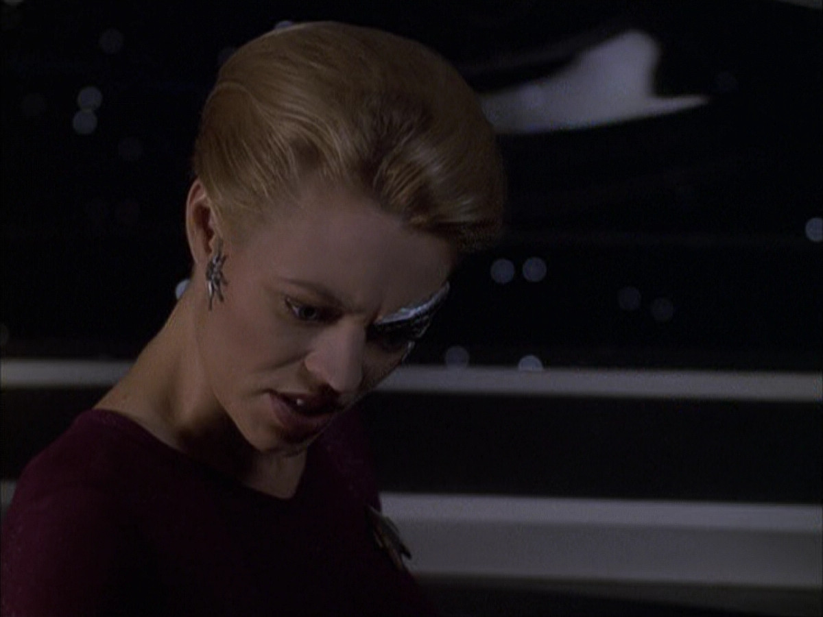 extant_StarTrek_VOY_6x15-Tsunkatse_00883.jpg