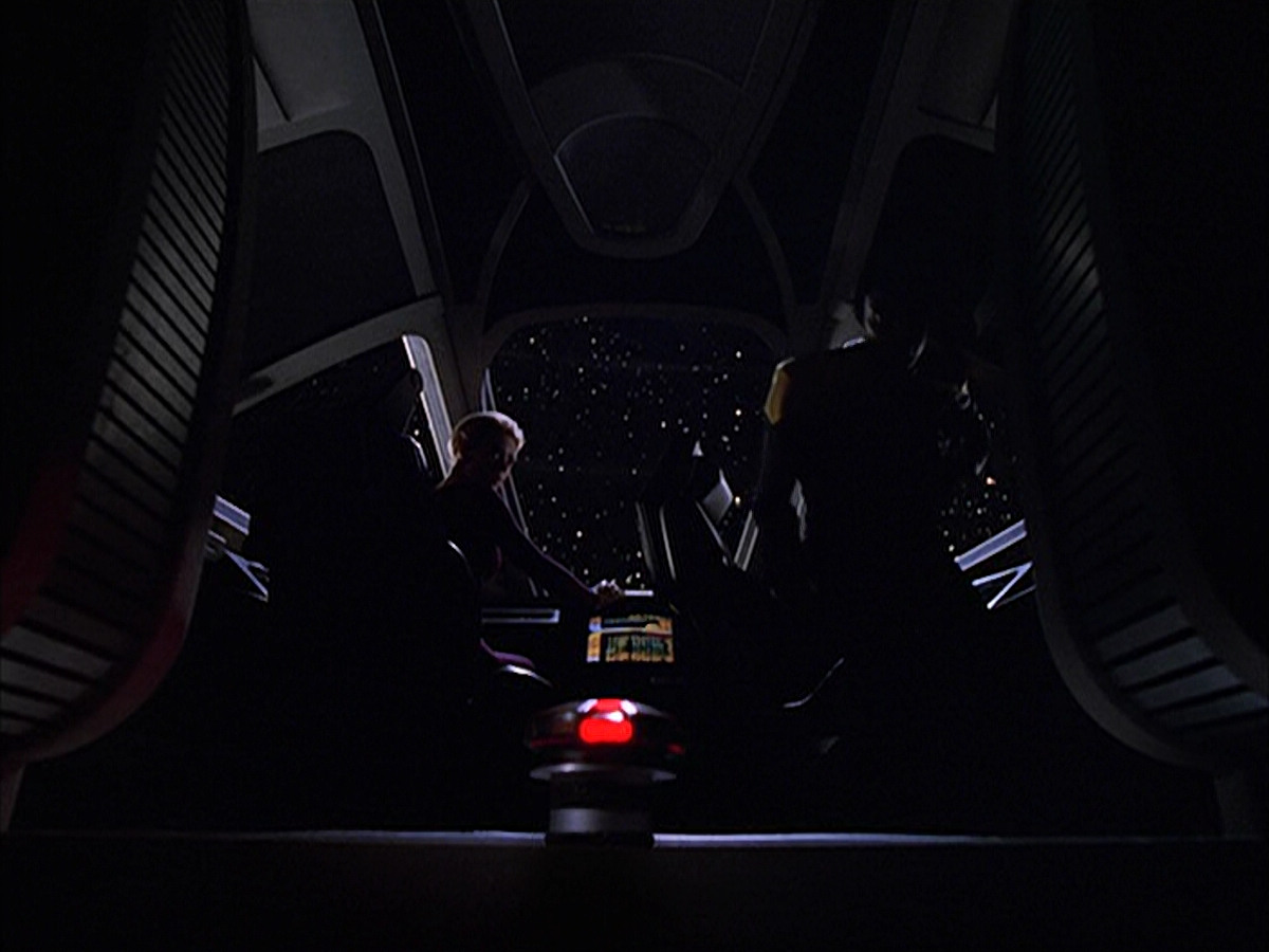 extant_StarTrek_VOY_6x15-Tsunkatse_00894.jpg