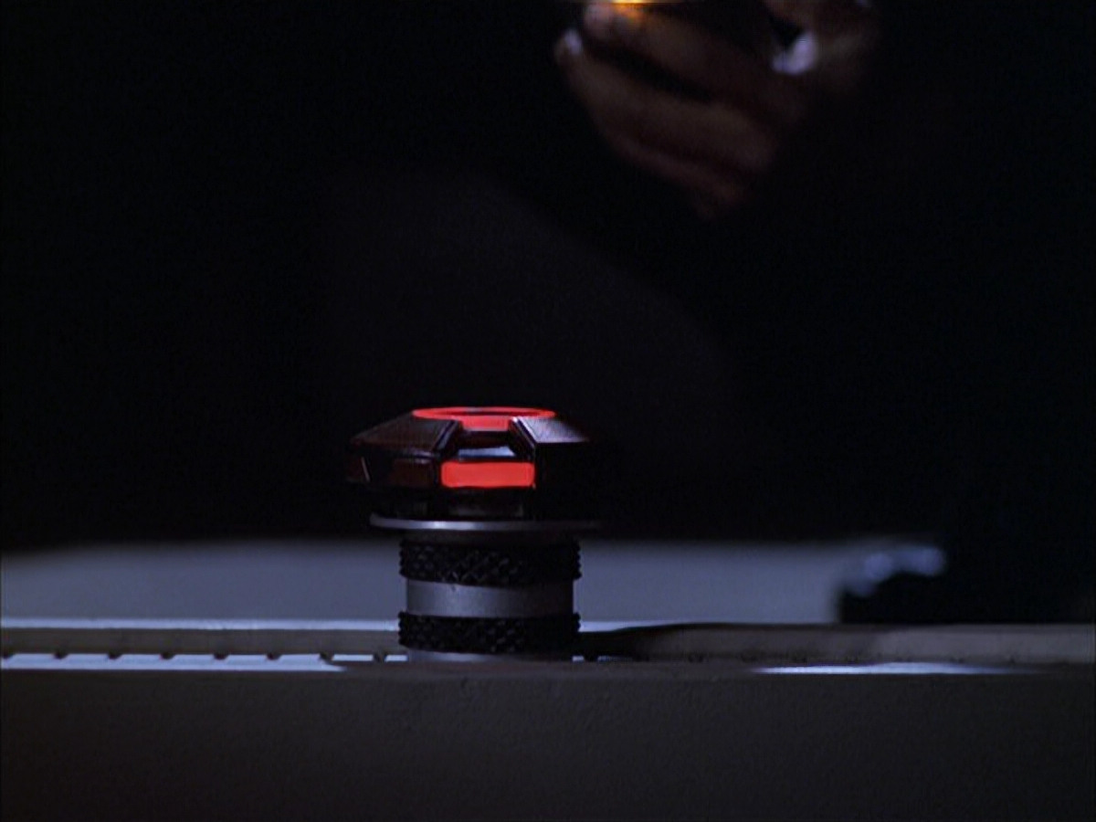 extant_StarTrek_VOY_6x15-Tsunkatse_00898.jpg