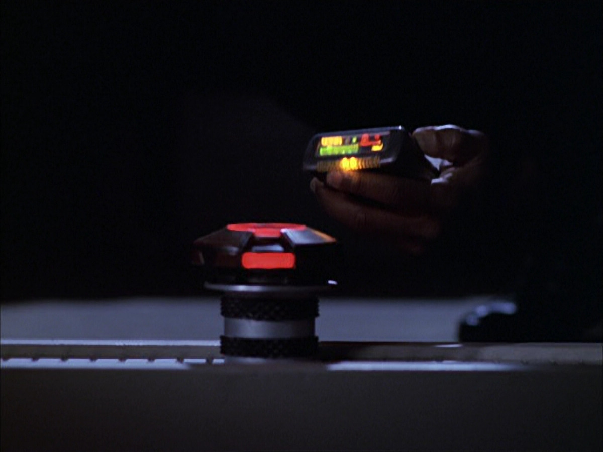 extant_StarTrek_VOY_6x15-Tsunkatse_00899.jpg