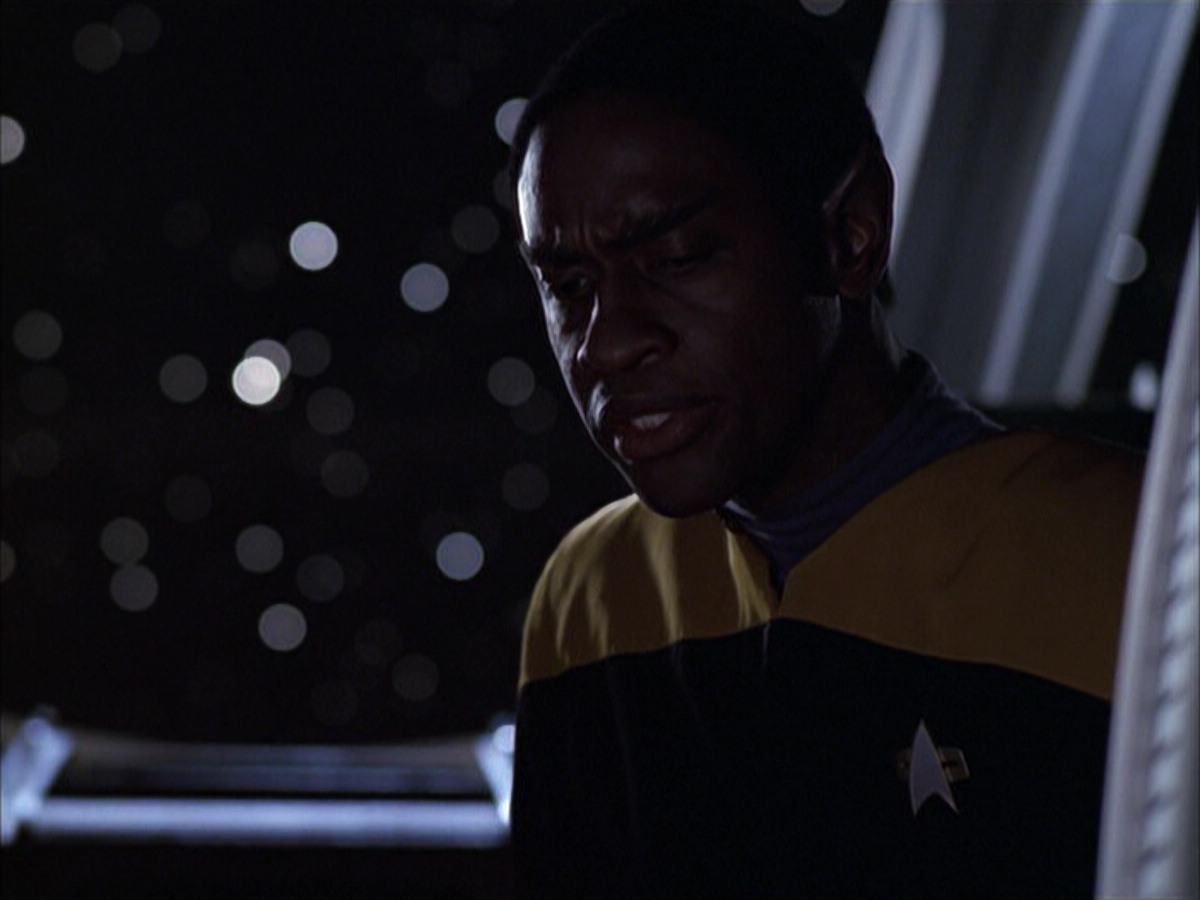extant_StarTrek_VOY_6x15-Tsunkatse_00907.jpg