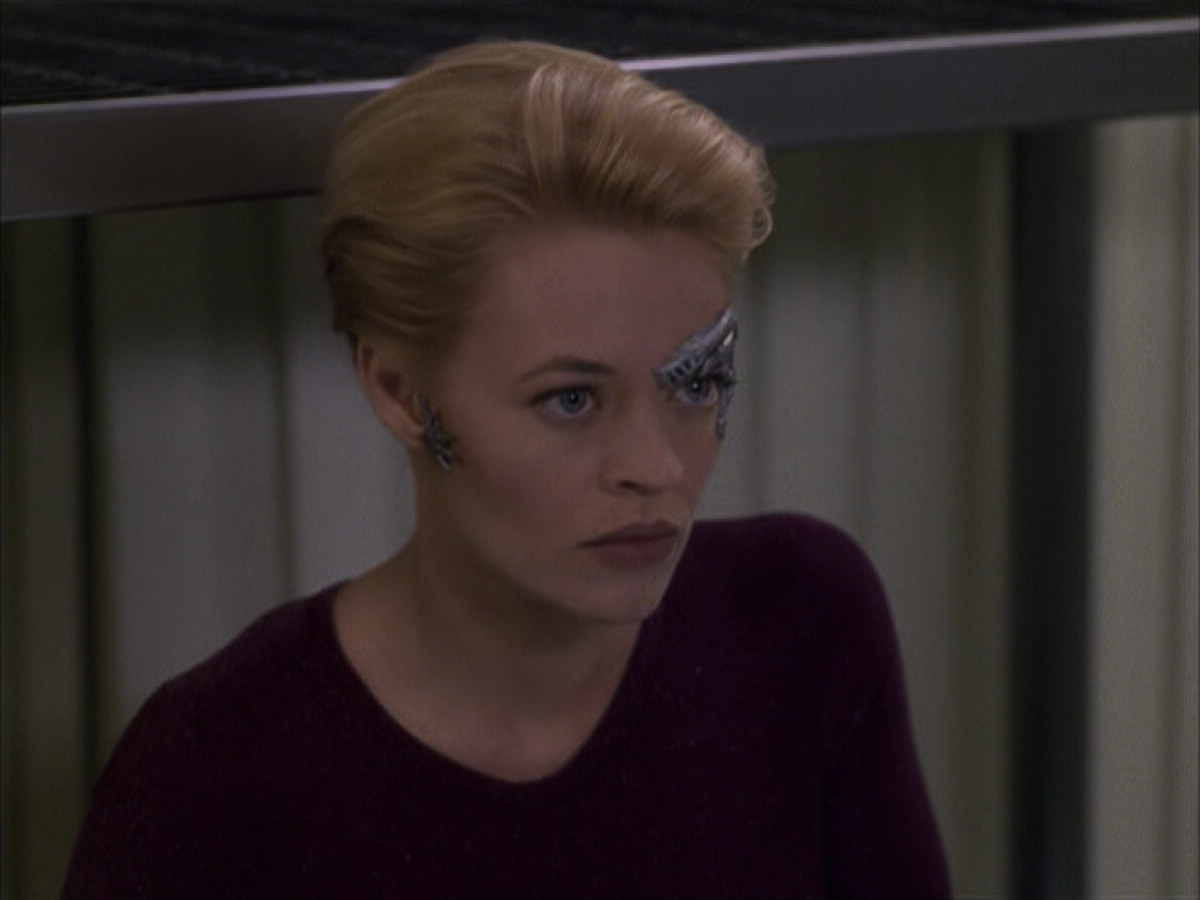 extant_StarTrek_VOY_6x15-Tsunkatse_00977.jpg