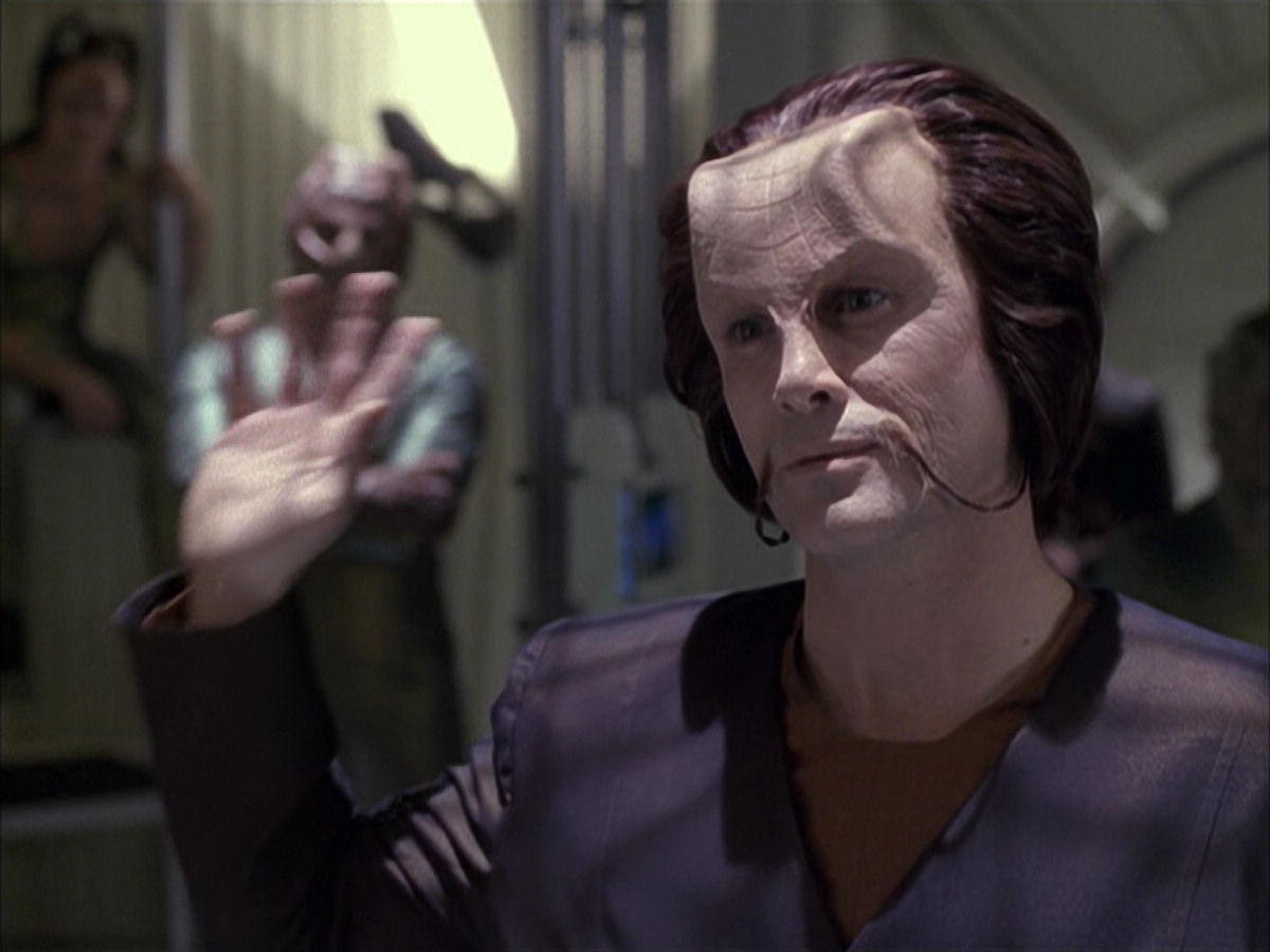 extant_StarTrek_VOY_6x15-Tsunkatse_00993.jpg