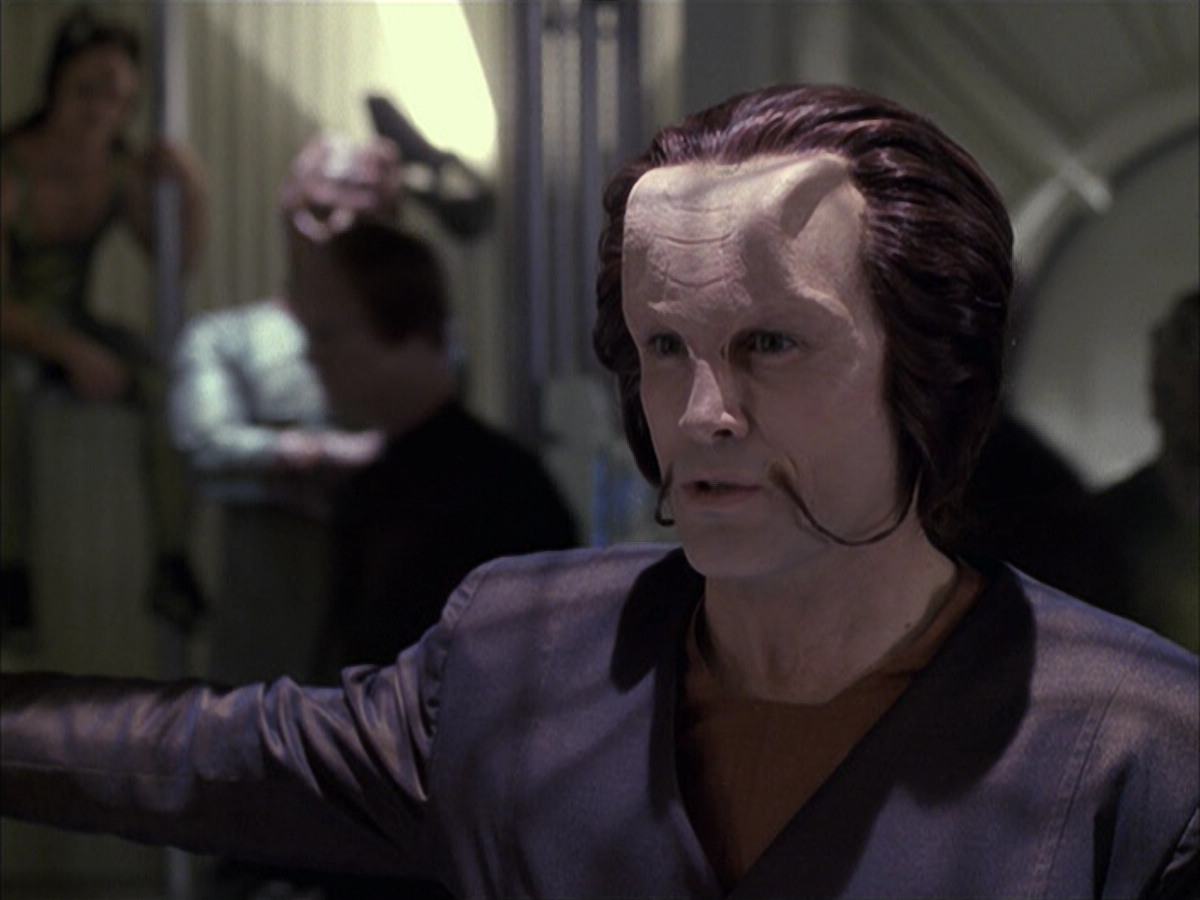 extant_StarTrek_VOY_6x15-Tsunkatse_00999.jpg