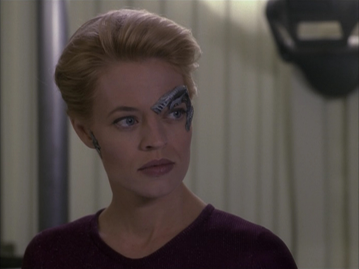 extant_StarTrek_VOY_6x15-Tsunkatse_01102.jpg