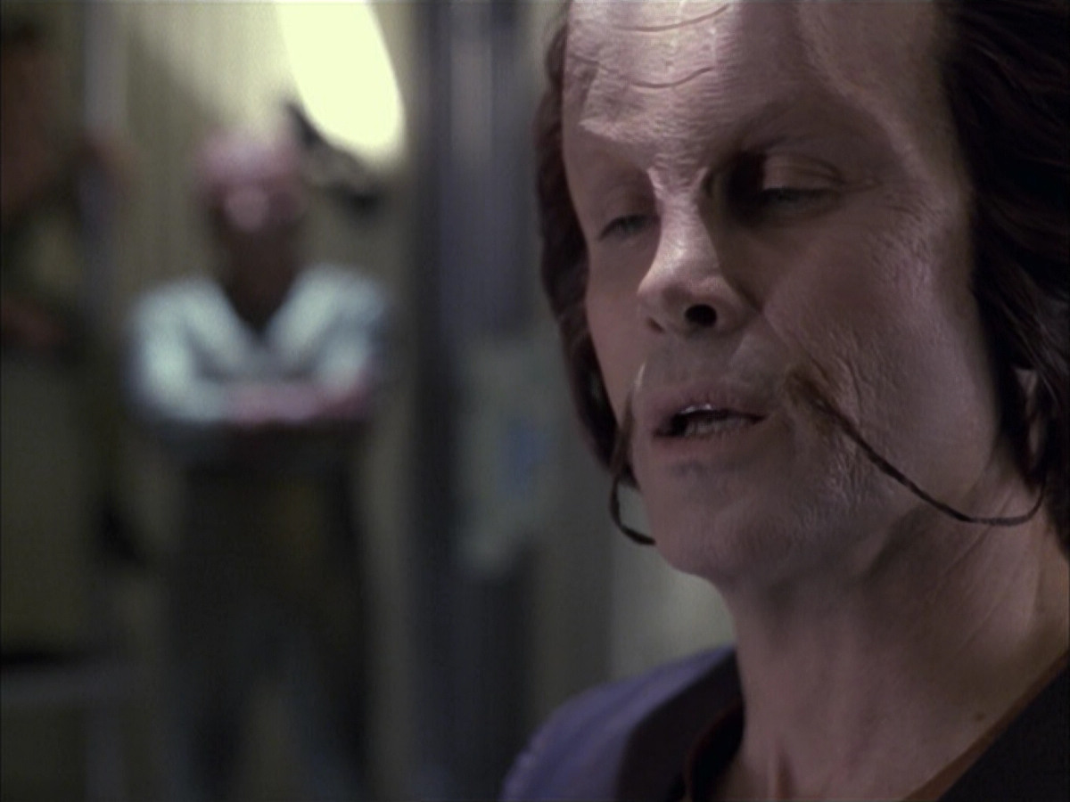 extant_StarTrek_VOY_6x15-Tsunkatse_01114.jpg