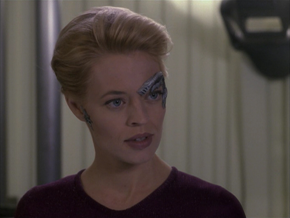 extant_StarTrek_VOY_6x15-Tsunkatse_01127.jpg