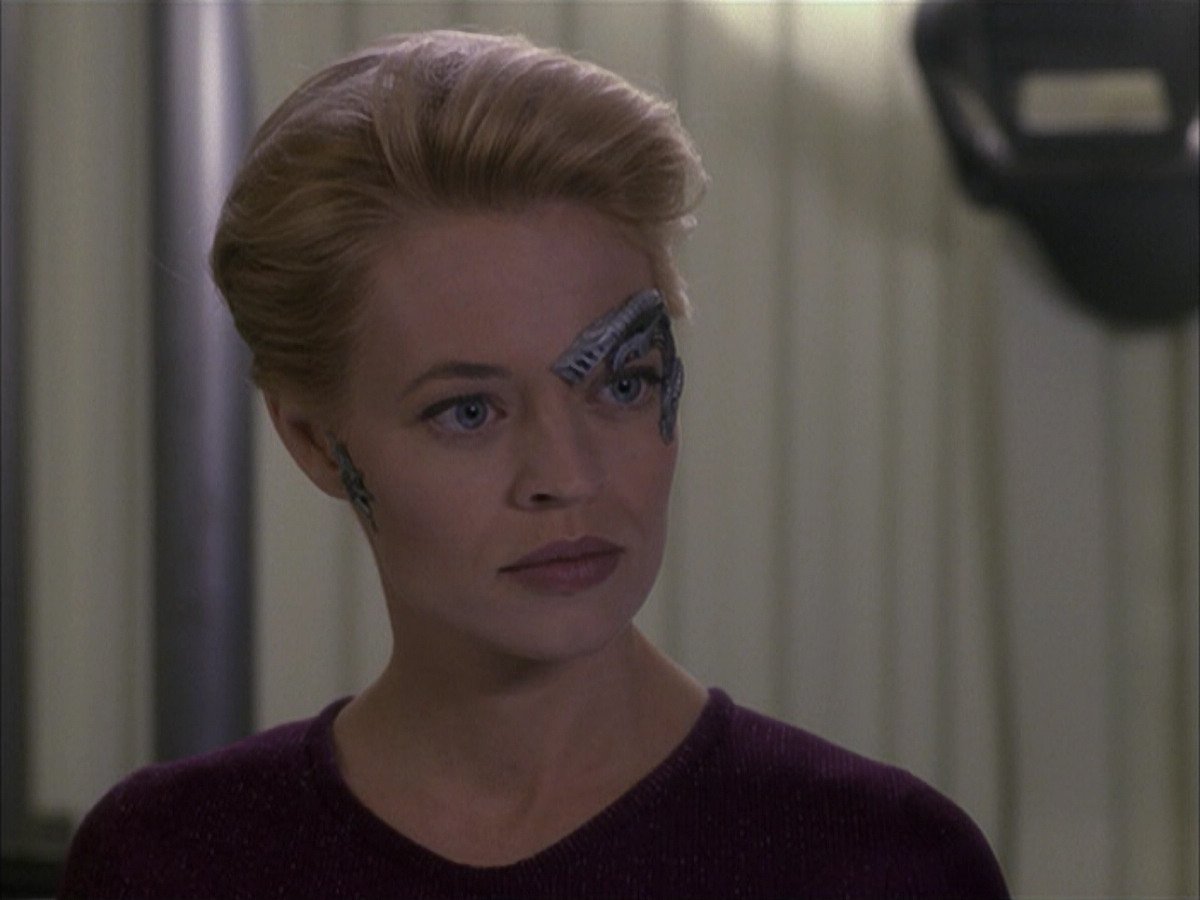 extant_StarTrek_VOY_6x15-Tsunkatse_01131.jpg
