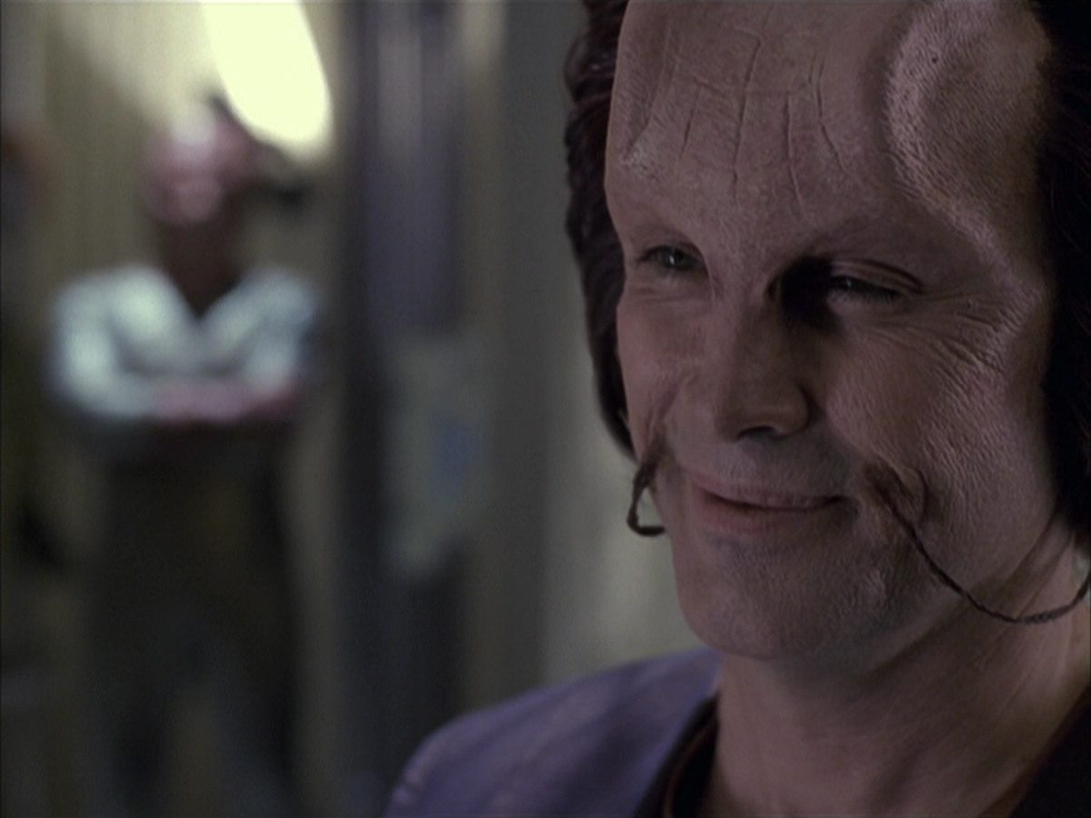 extant_StarTrek_VOY_6x15-Tsunkatse_01134.jpg