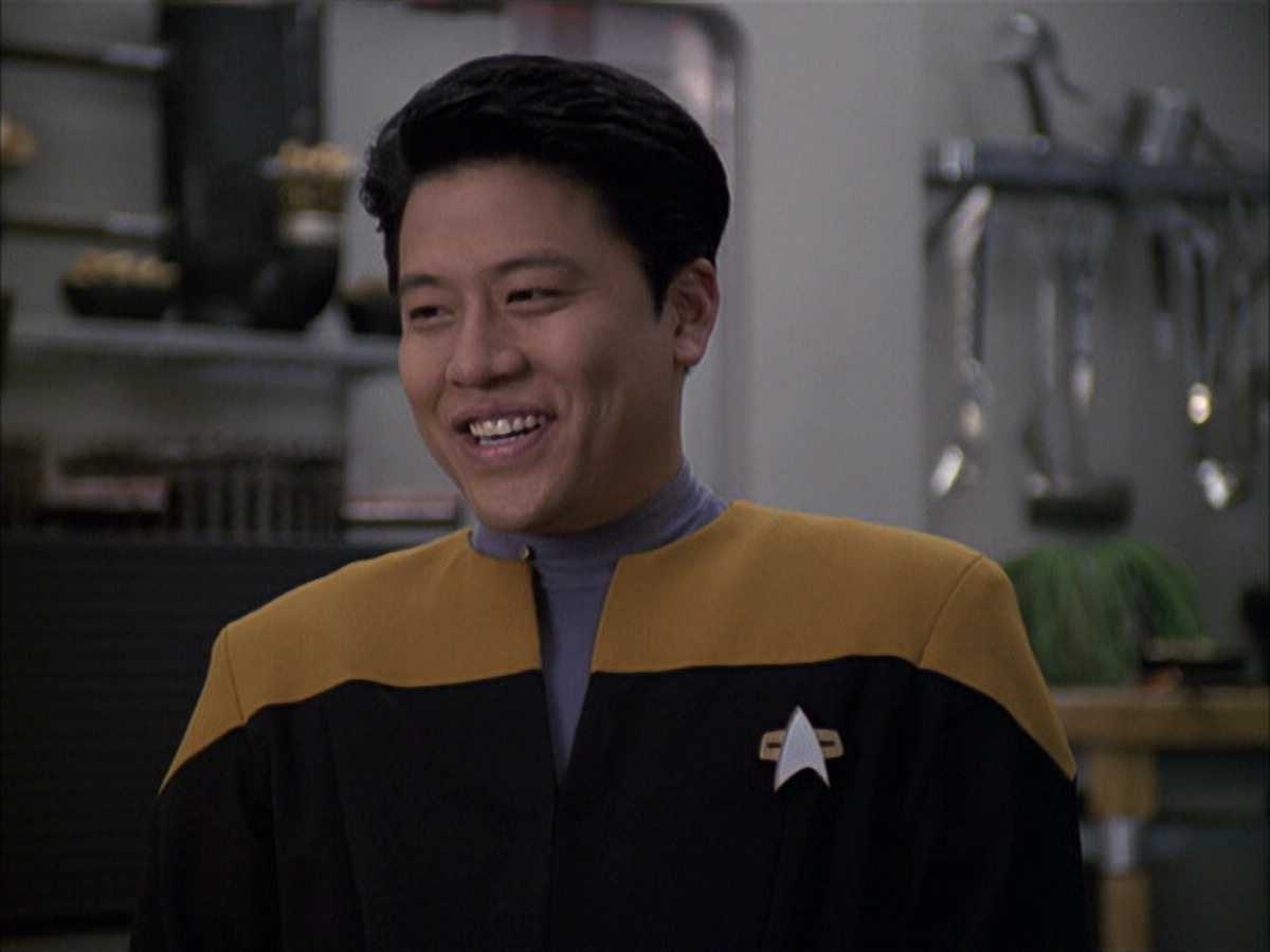 extant_StarTrek_VOY_6x15-Tsunkatse_01196.jpg