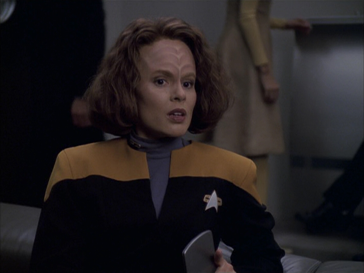 extant_StarTrek_VOY_6x15-Tsunkatse_01215.jpg
