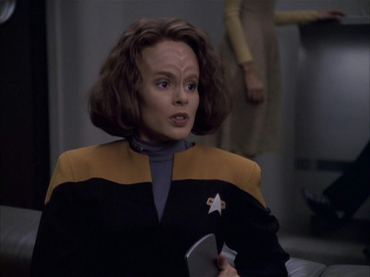 extant_StarTrek_VOY_6x15-Tsunkatse_01216.jpg