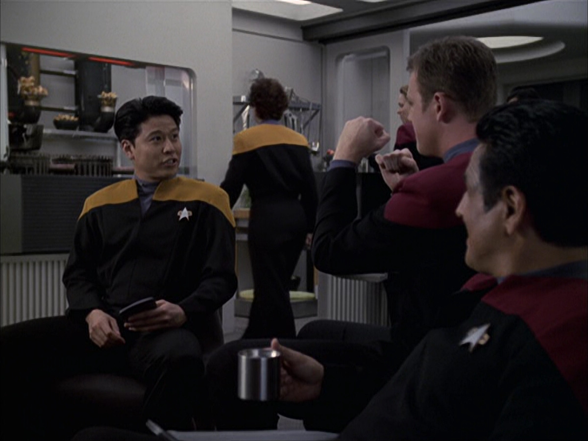 extant_StarTrek_VOY_6x15-Tsunkatse_01234.jpg