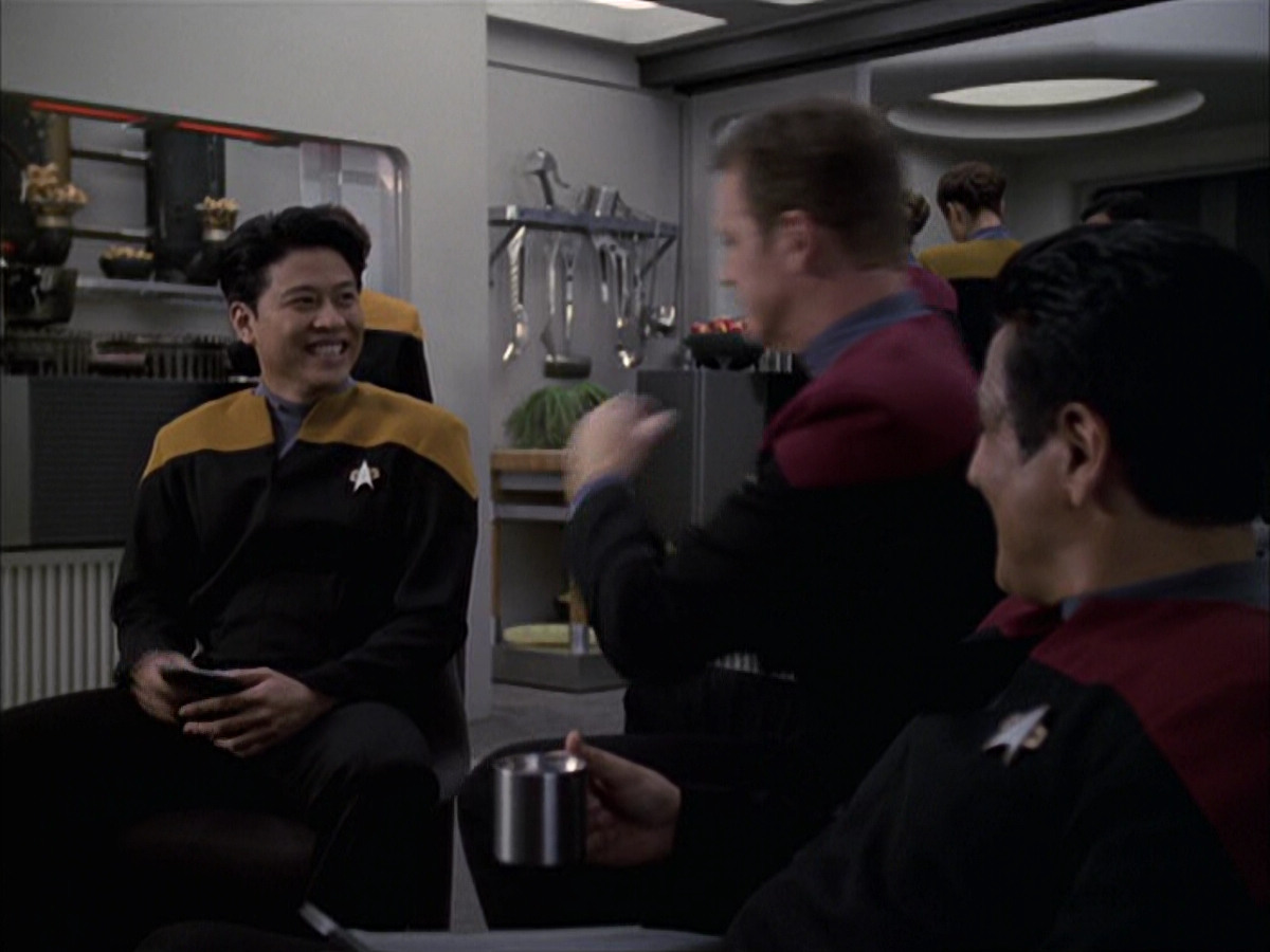 extant_StarTrek_VOY_6x15-Tsunkatse_01238.jpg
