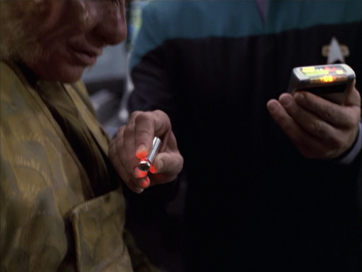 extant_StarTrek_VOY_6x15-Tsunkatse_01303.jpg
