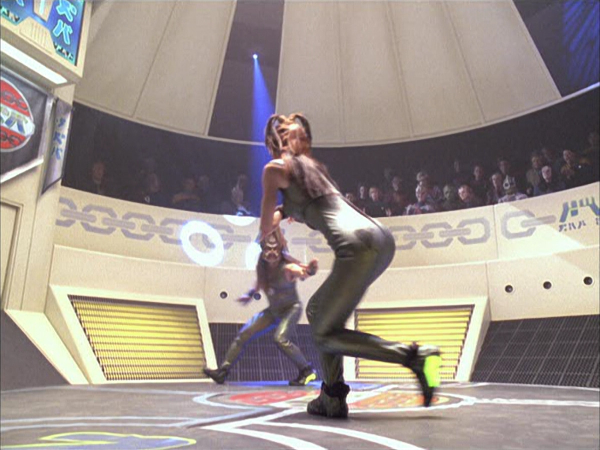 extant_StarTrek_VOY_6x15-Tsunkatse_01406.jpg