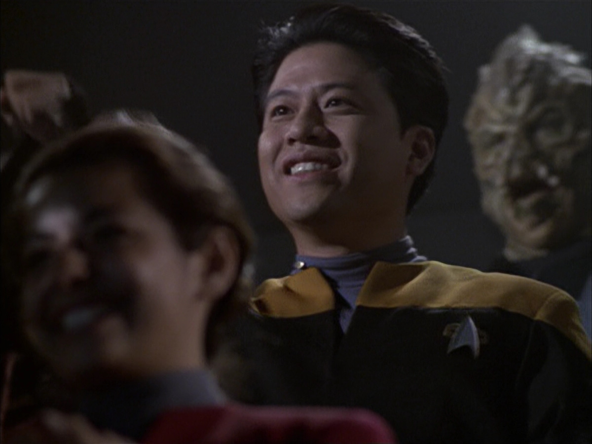 extant_StarTrek_VOY_6x15-Tsunkatse_01430.jpg