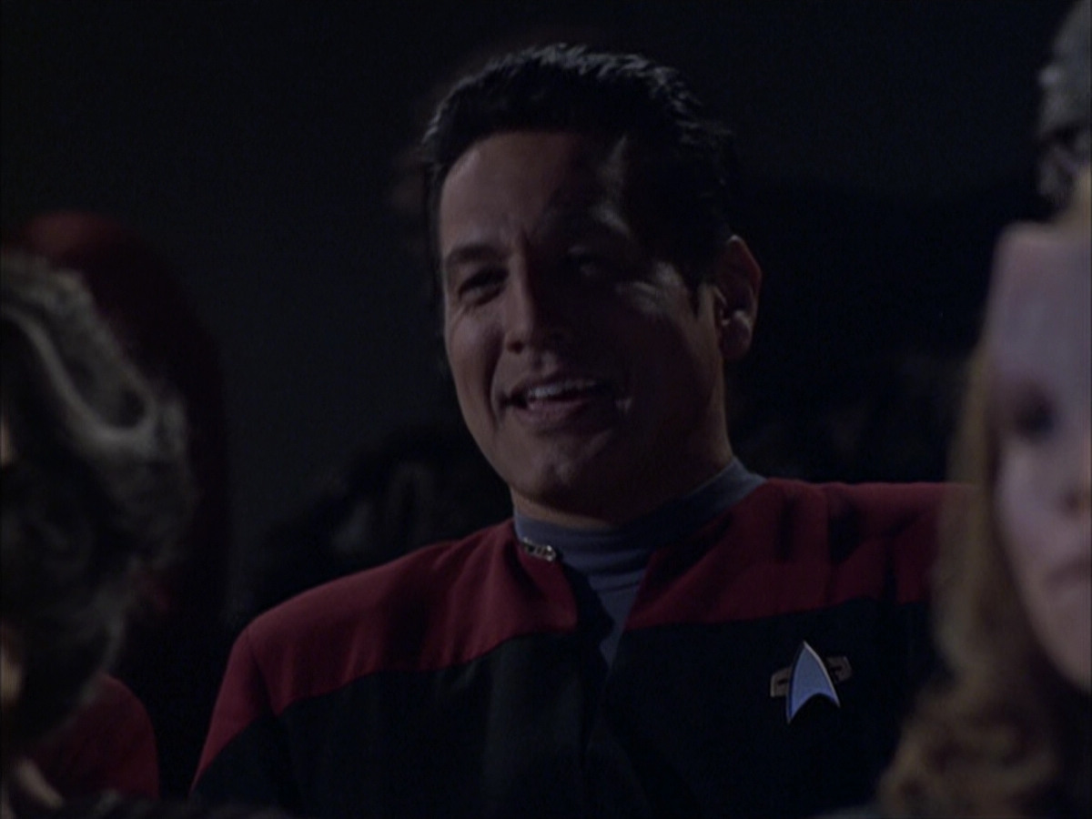 extant_StarTrek_VOY_6x15-Tsunkatse_01454.jpg