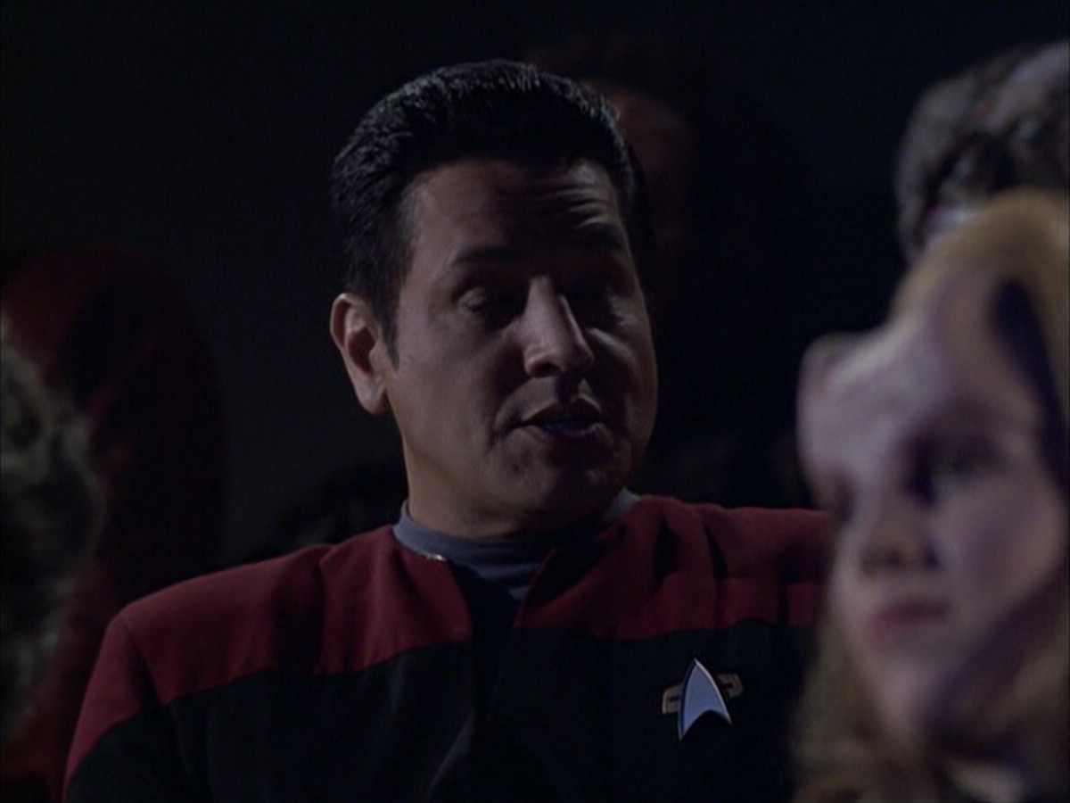 extant_StarTrek_VOY_6x15-Tsunkatse_01477.jpg
