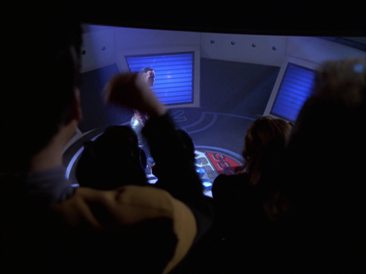 extant_StarTrek_VOY_6x15-Tsunkatse_01556.jpg