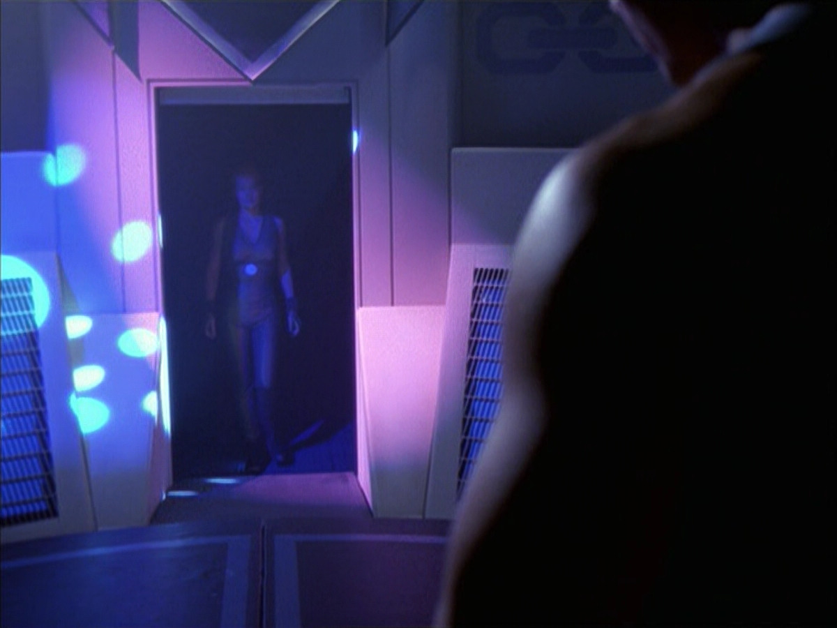 extant_StarTrek_VOY_6x15-Tsunkatse_01565.jpg