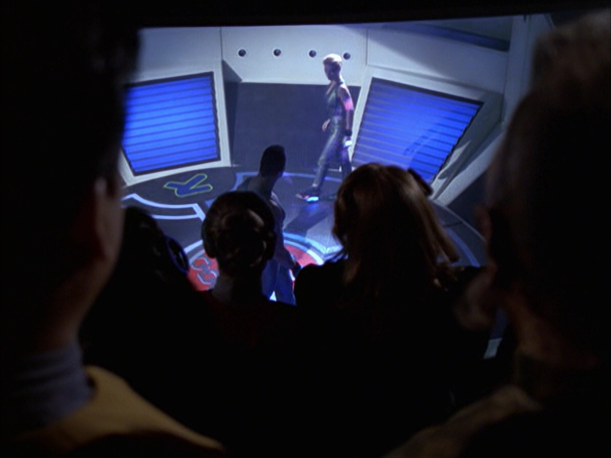 extant_StarTrek_VOY_6x15-Tsunkatse_01594.jpg
