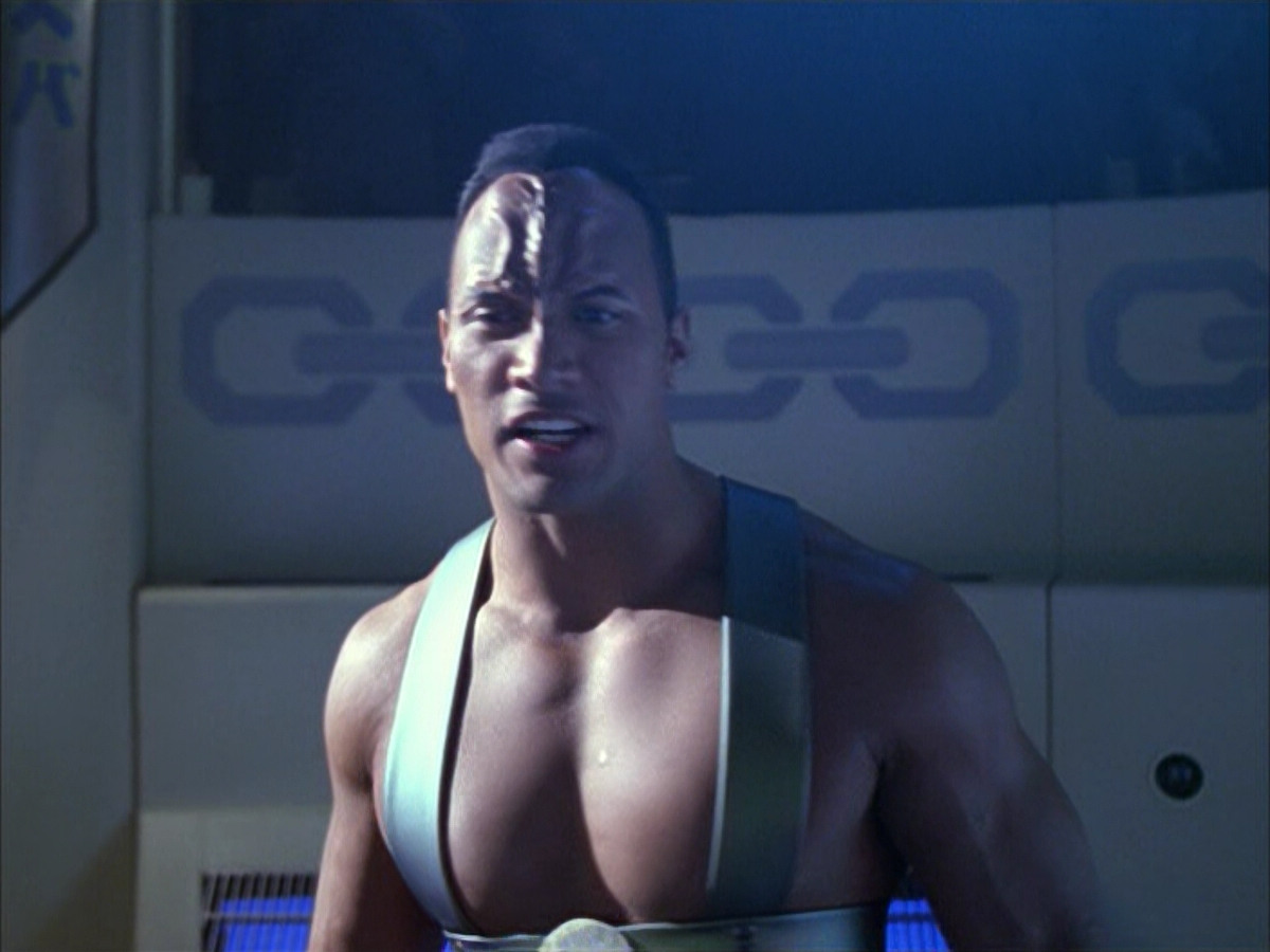 extant_StarTrek_VOY_6x15-Tsunkatse_01608.jpg