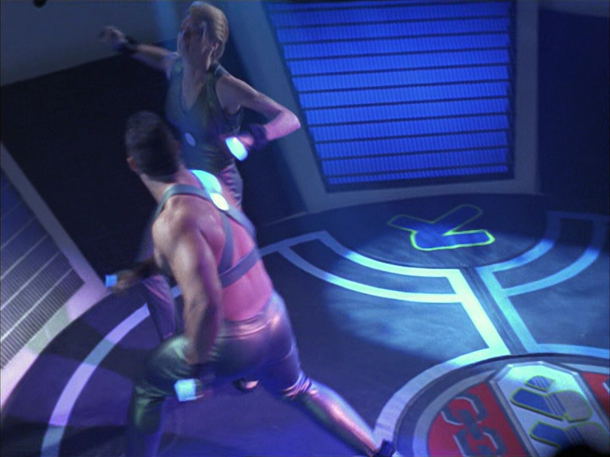 extant_StarTrek_VOY_6x15-Tsunkatse_01643.jpg