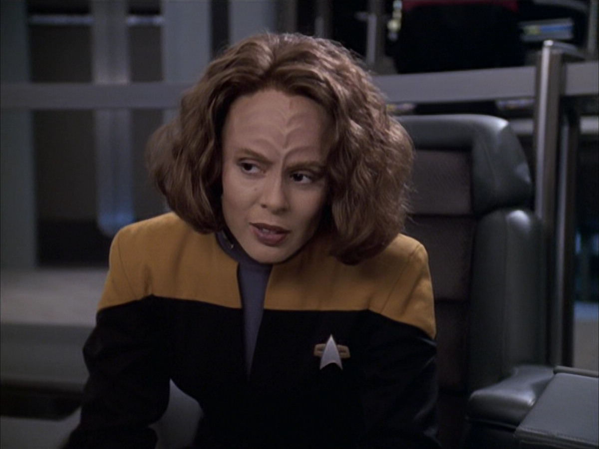 extant_StarTrek_VOY_6x15-Tsunkatse_01659.jpg
