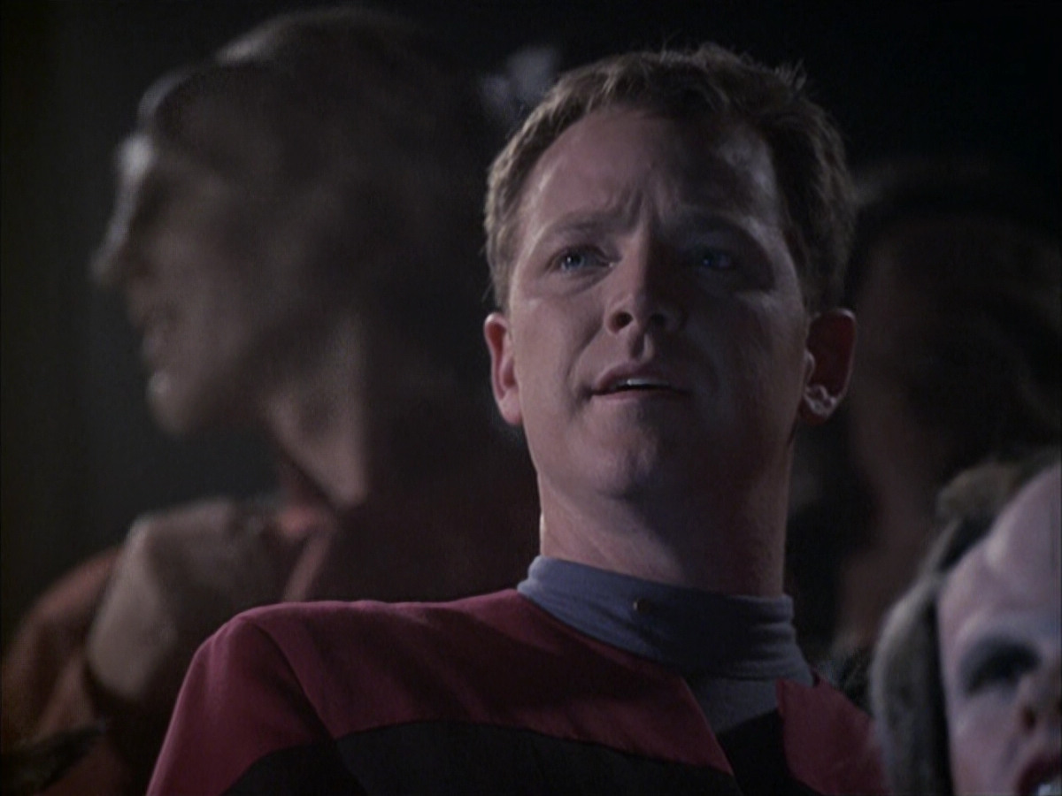 extant_StarTrek_VOY_6x15-Tsunkatse_01693.jpg