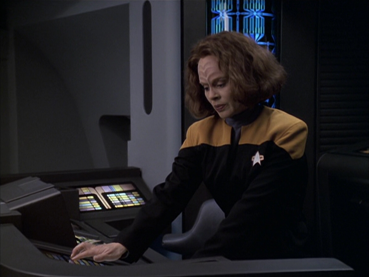 extant_StarTrek_VOY_6x15-Tsunkatse_01708.jpg