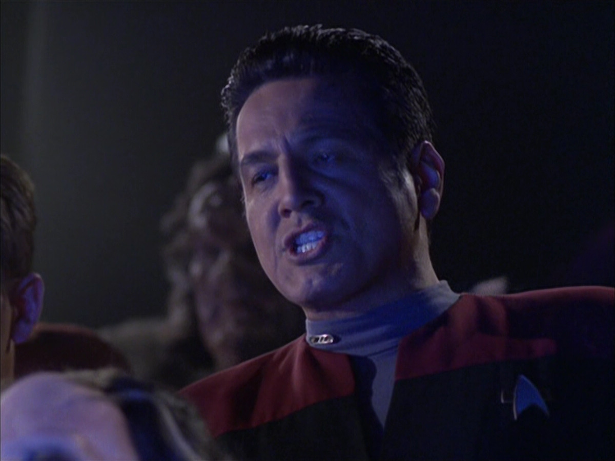 extant_StarTrek_VOY_6x15-Tsunkatse_01717.jpg