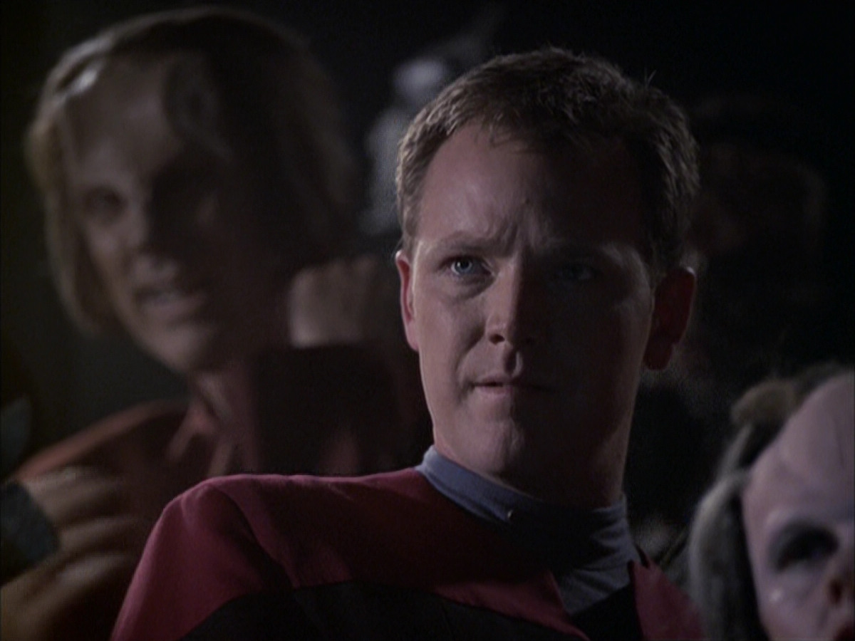 extant_StarTrek_VOY_6x15-Tsunkatse_01726.jpg