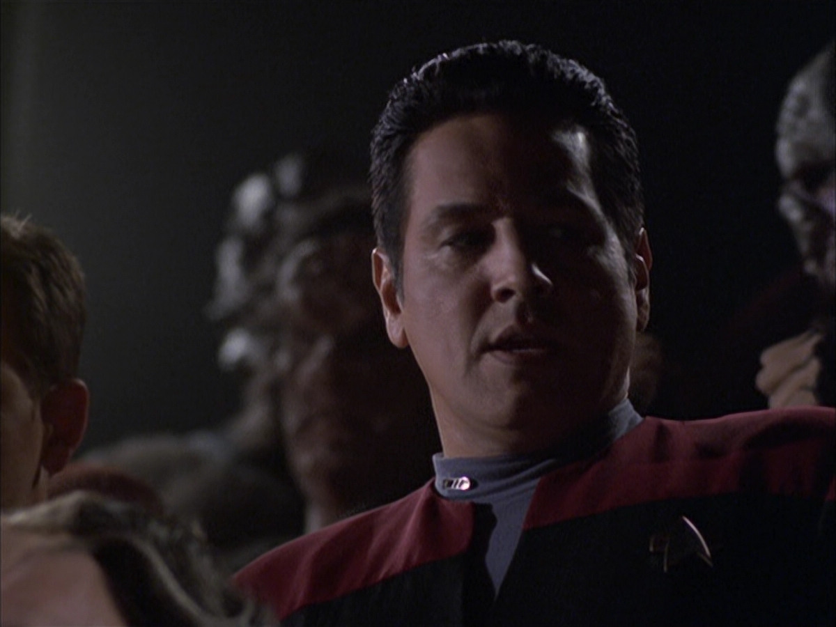 extant_StarTrek_VOY_6x15-Tsunkatse_01730.jpg