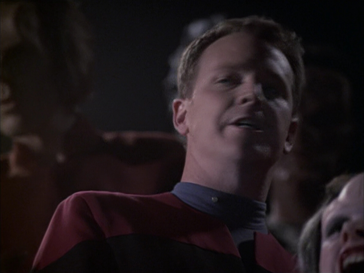 extant_StarTrek_VOY_6x15-Tsunkatse_01735.jpg