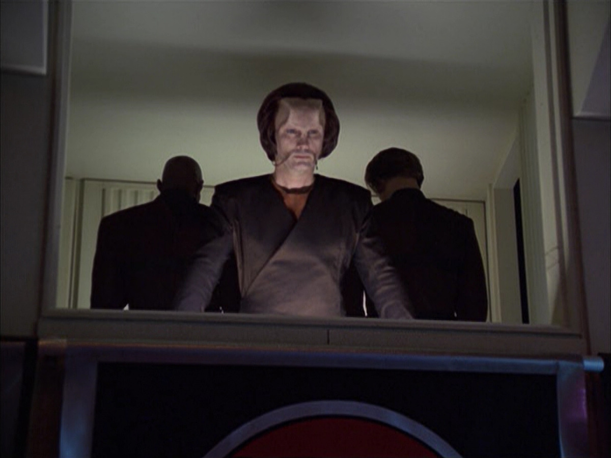 extant_StarTrek_VOY_6x15-Tsunkatse_01754.jpg