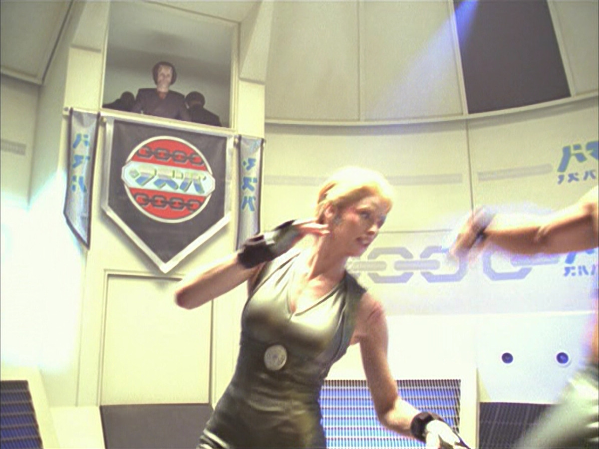 extant_StarTrek_VOY_6x15-Tsunkatse_01761.jpg
