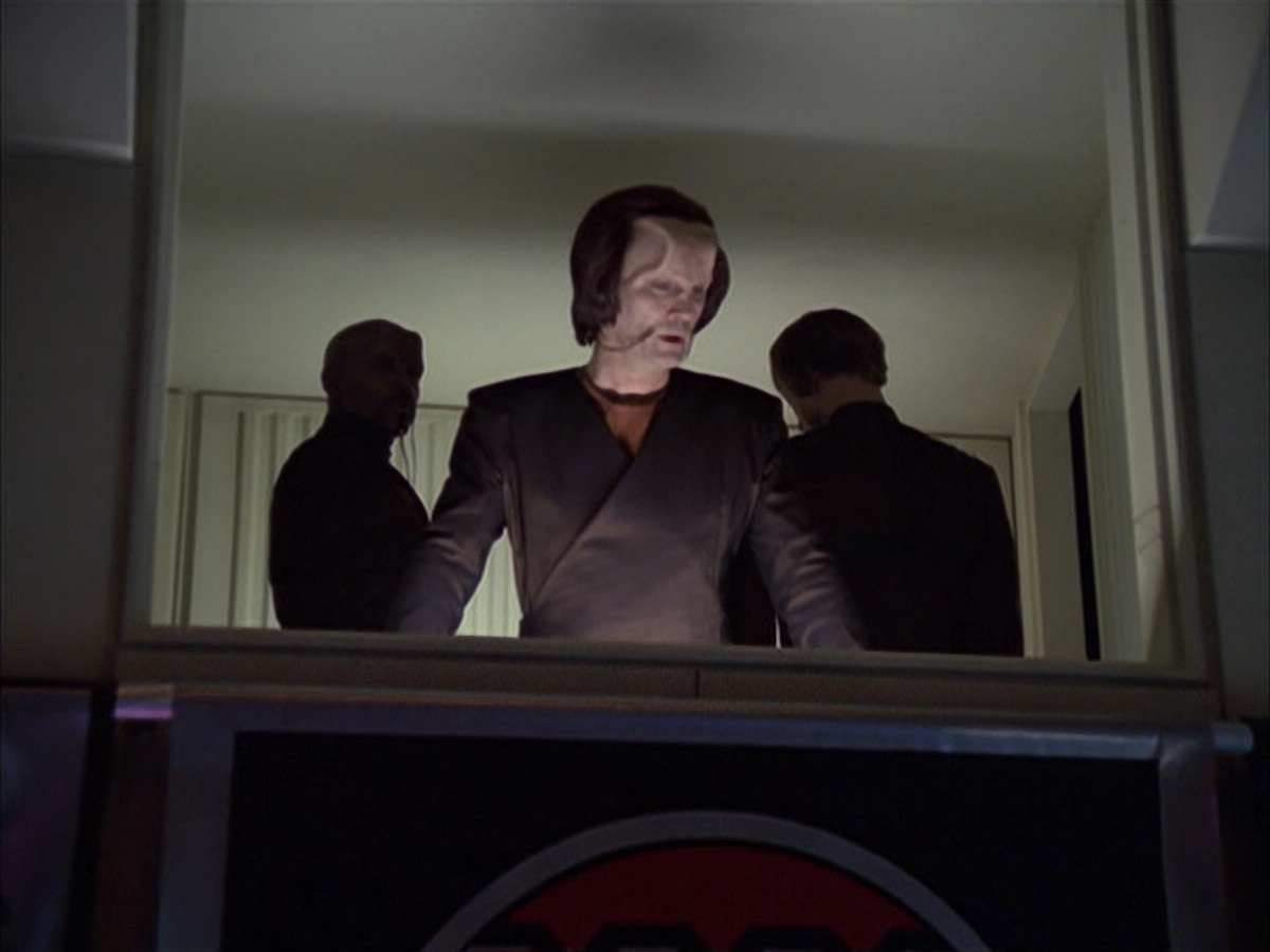 extant_StarTrek_VOY_6x15-Tsunkatse_01773.jpg