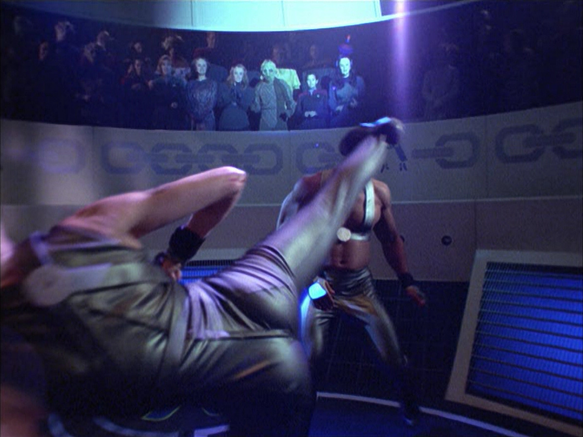 extant_StarTrek_VOY_6x15-Tsunkatse_01778.jpg