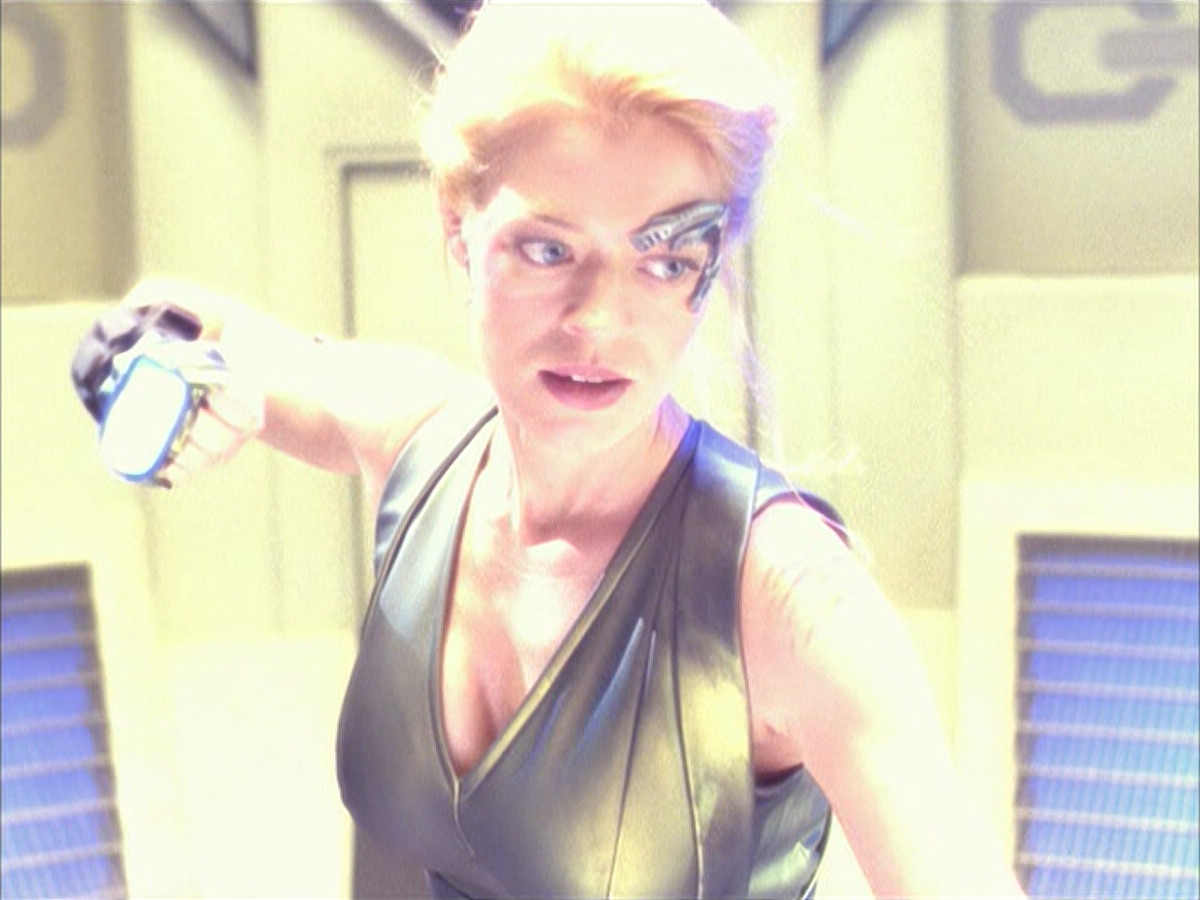 extant_StarTrek_VOY_6x15-Tsunkatse_01785.jpg