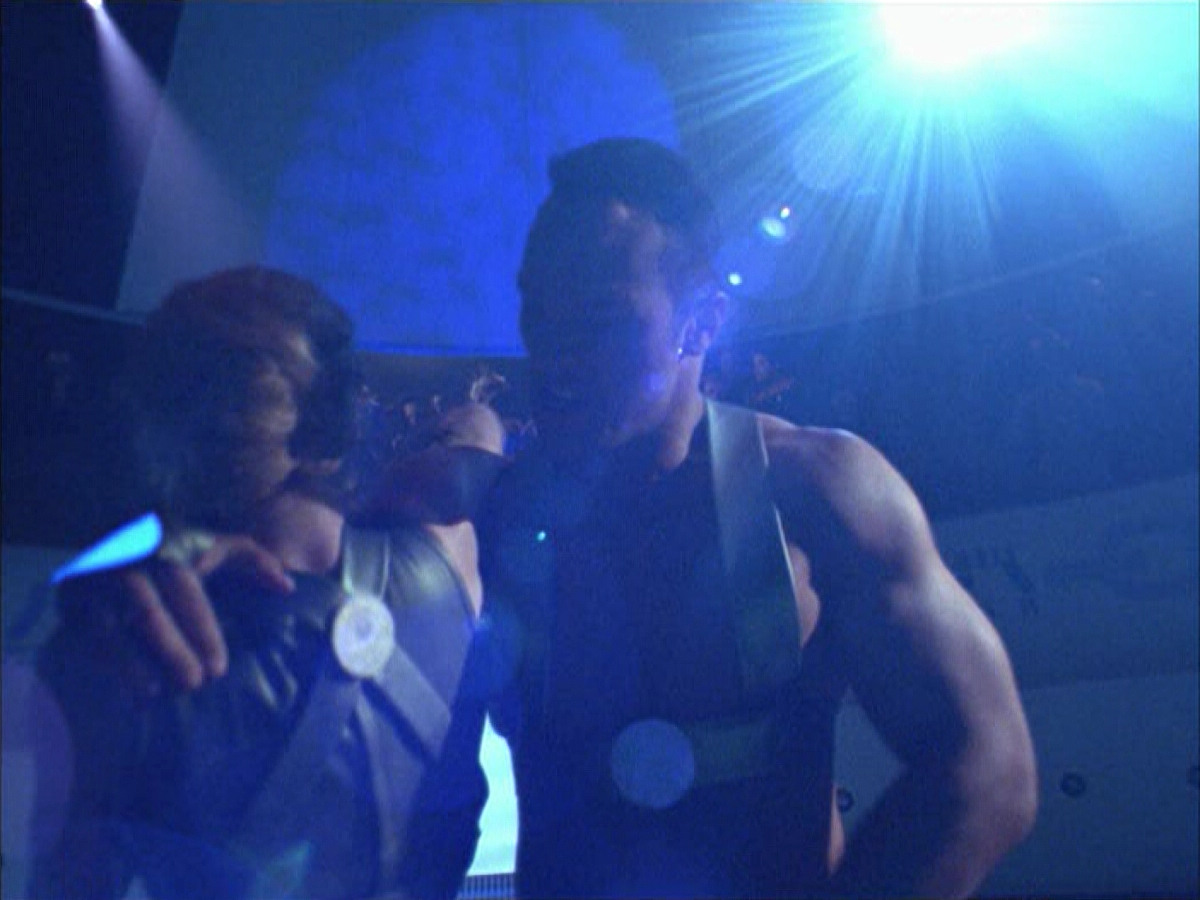 extant_StarTrek_VOY_6x15-Tsunkatse_01795.jpg
