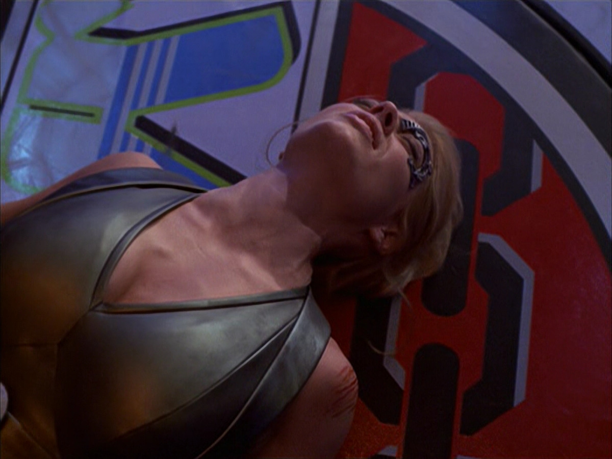 extant_StarTrek_VOY_6x15-Tsunkatse_01803.jpg
