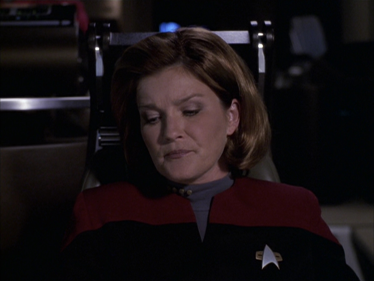 extant_StarTrek_VOY_6x15-Tsunkatse_01845.jpg