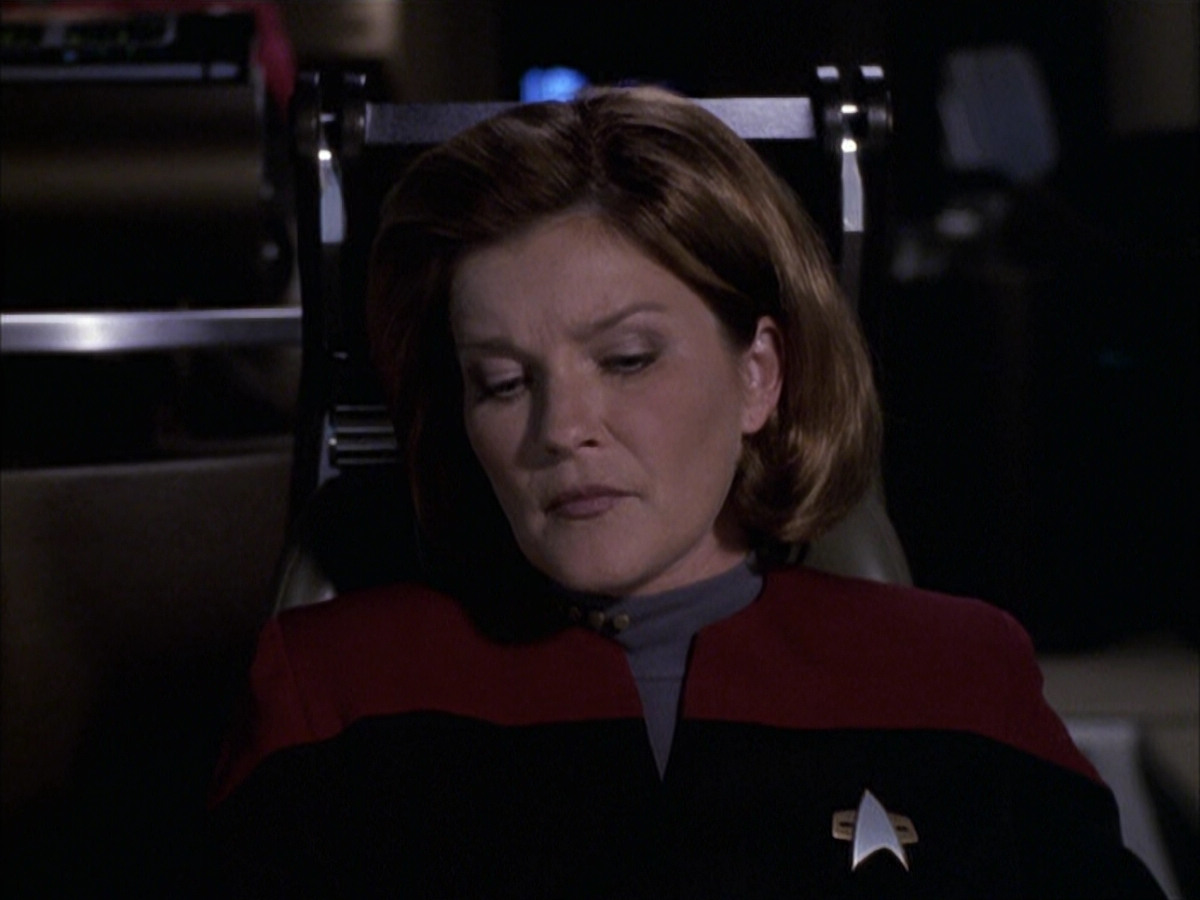 extant_StarTrek_VOY_6x15-Tsunkatse_01846.jpg