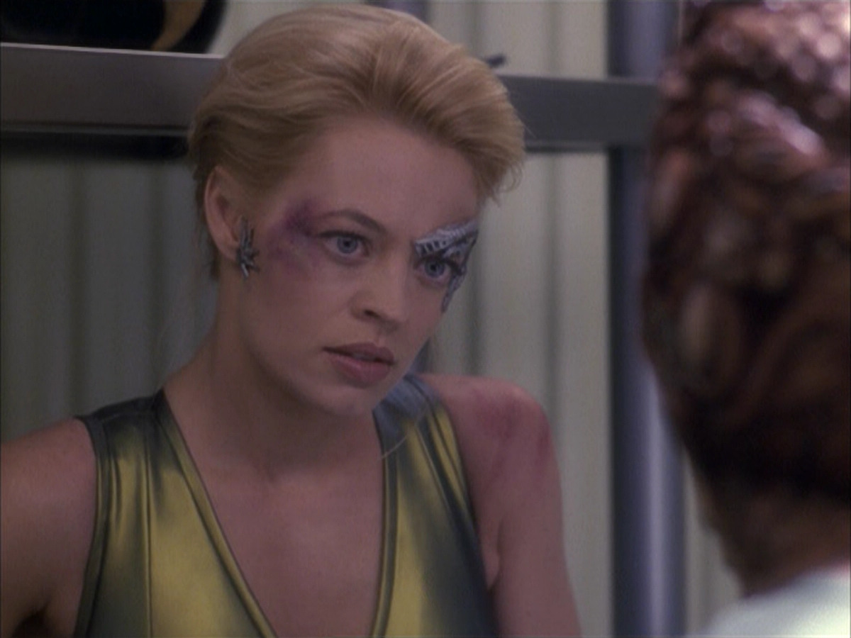 extant_StarTrek_VOY_6x15-Tsunkatse_01961.jpg
