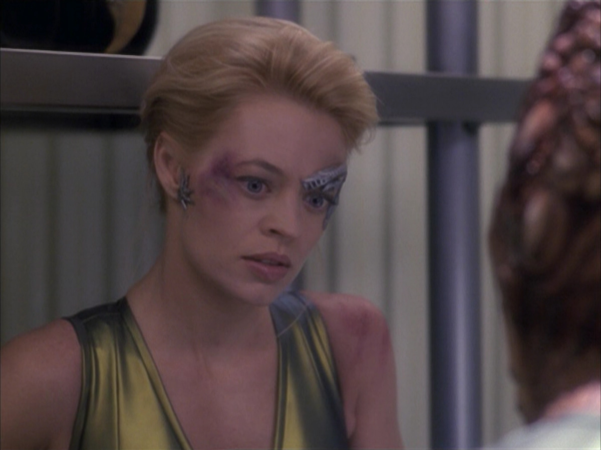 extant_StarTrek_VOY_6x15-Tsunkatse_01973.jpg