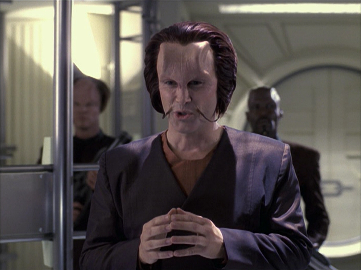 extant_StarTrek_VOY_6x15-Tsunkatse_02014.jpg