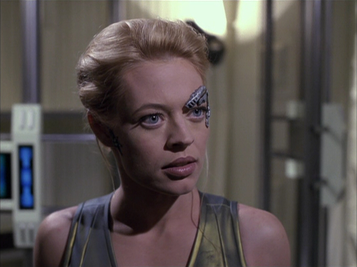 extant_StarTrek_VOY_6x15-Tsunkatse_02187.jpg